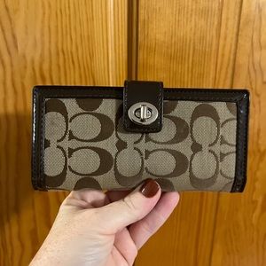 Coach wallet